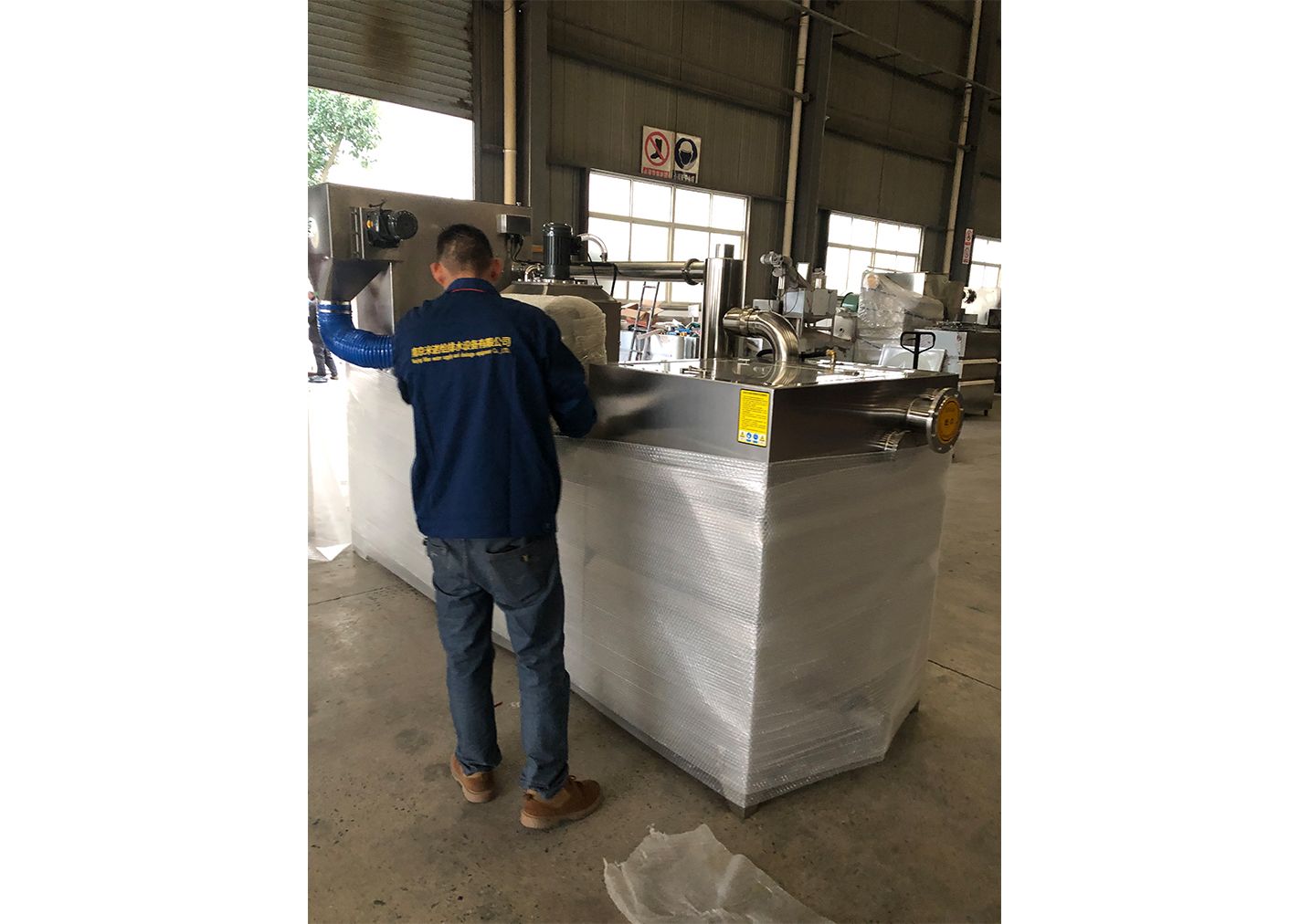 江寧某高校M7.jpg 江寧某高校M7.jpg