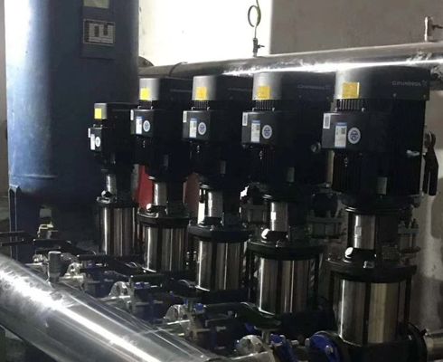 變頻恒壓供水設(shè)備如何解決學(xué)校二次供水問(wèn)題？